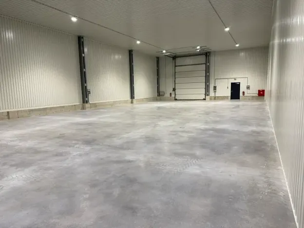 Pronájem skladu, Boršov nad Vltavou, Průmyslová, 800 m2