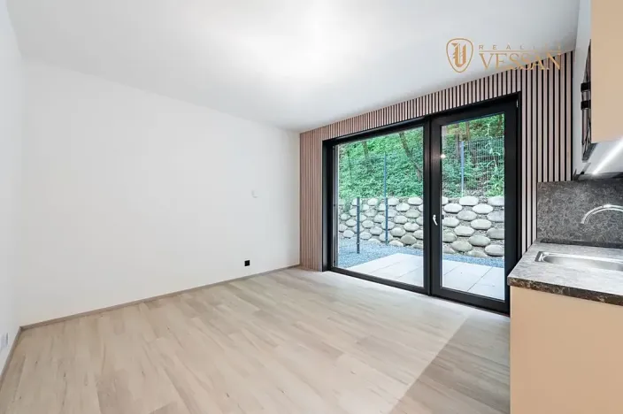 Prodej bytu 1+kk, Praha - Hlubočepy, Na Zlíchově, 26 m2