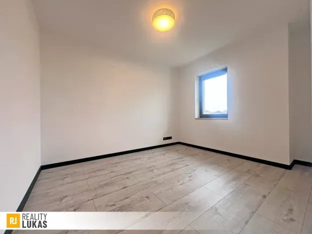 Pronájem rodinného domu, Tichá, 83 m2