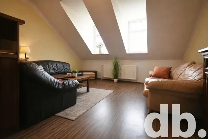 Pronájem bytu 2+kk, Karlovy Vary, náměstí Republiky, 55 m2