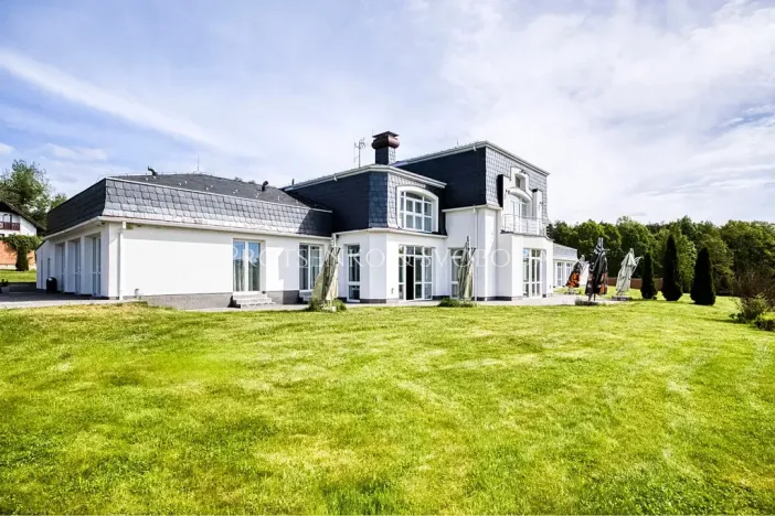 Prodej ubytování, Rosovice, 900 m2