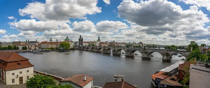 Pronájem bytu 3+1, Praha - Malá Strana, U lužického semináře, 111 m2