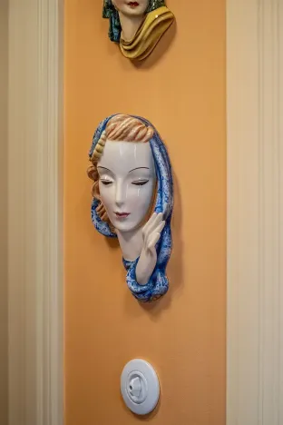 Pronájem bytu 3+1, Praha - Malá Strana, U lužického semináře, 111 m2