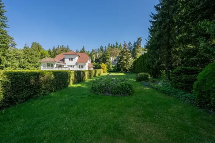 Prodej rodinného domu, Družec, V Zátiší, 289 m2