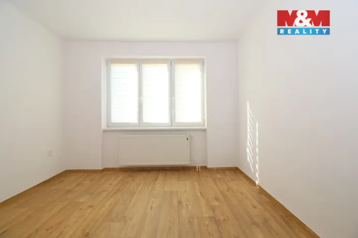 Prodej bytu 3+1, Smidary, Zahradní, 82 m2