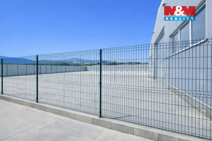 Pronájem výrobních prostor, Vizovice, Říčanská, 1070 m2