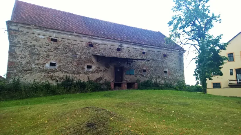 Prodej - jiné, Předslav, 1000 m2