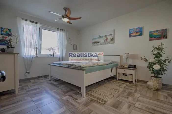 Prodej rodinného domu, Kbelany, 142 m2