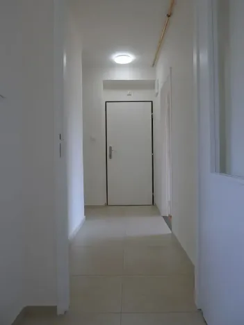 Pronájem bytu 2+1, Praha - Modřany, Klostermannova, 50 m2