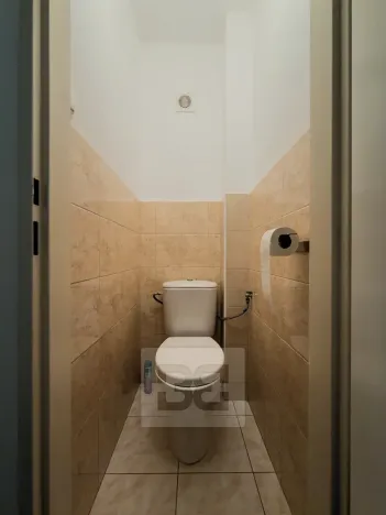 Pronájem bytu 2+kk, Praha - Nusle, Horní, 48 m2