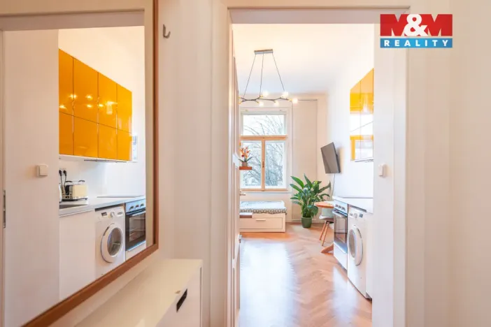 Pronájem bytu 1+kk, Praha - Nusle, náměstí Bratří Synků, 23 m2