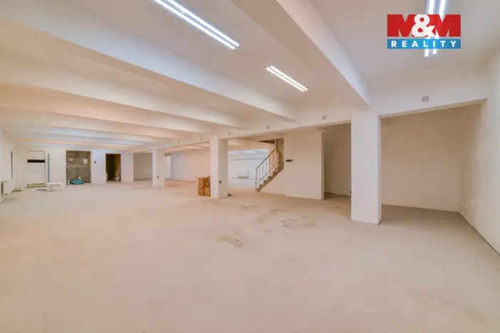 Pronájem obchodního prostoru, Cheb, Svobody, 260 m2