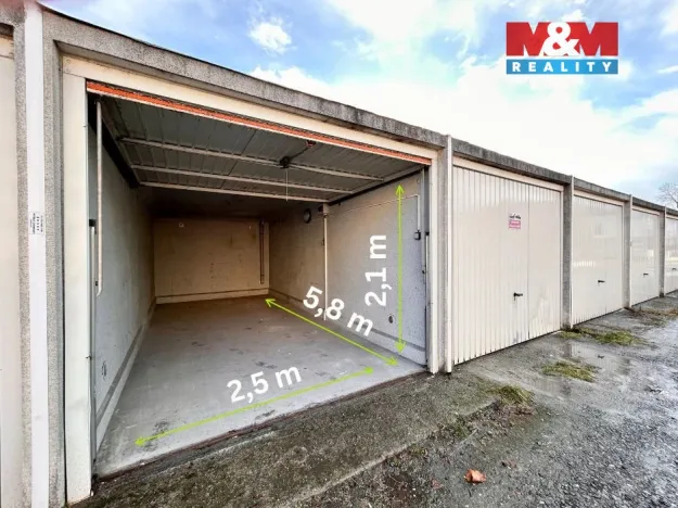Pronájem garáže, Nymburk, Topolová, 18 m2