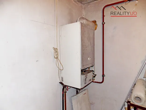 Prodej rodinného domu, Ostrov, 190 m2