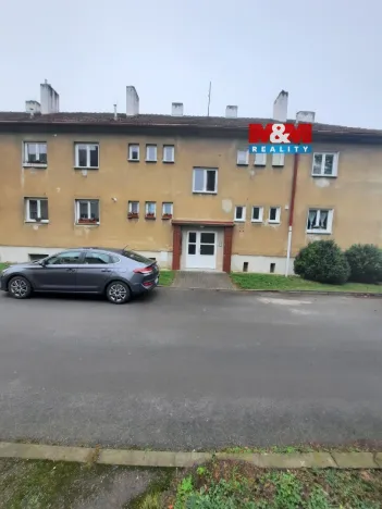 Pronájem bytu 3+kk, Staňkovice, Sídliště, 52 m2
