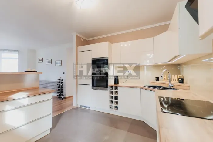 Prodej rodinného domu, Statenice, Úvozová, 192 m2