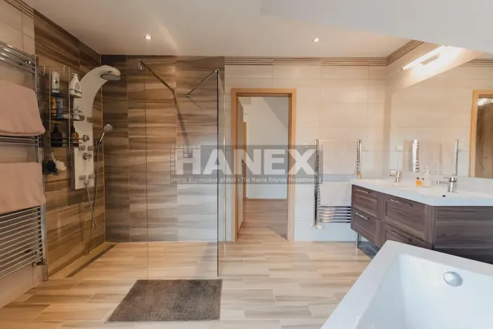 Prodej rodinného domu, Statenice, Úvozová, 192 m2