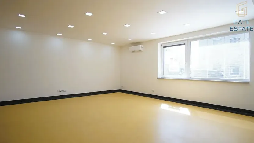 Pronájem obchodního prostoru, Napajedla, Žerotínova, 54 m2
