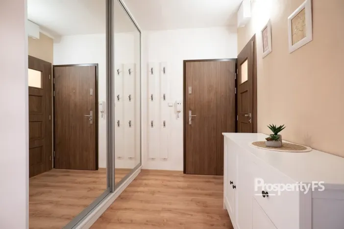 Prodej bytu 2+1, Ústí nad Labem - Severní Terasa, Višňová, 61 m2