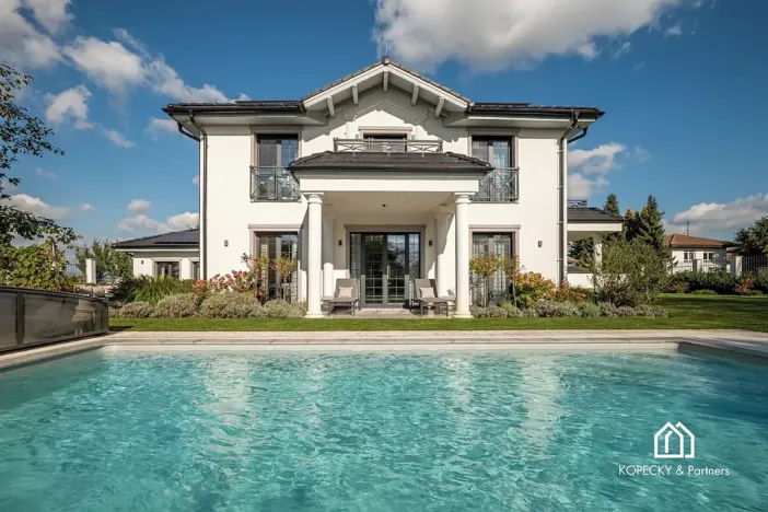 Prodej rodinného domu, Přezletice, Čakovická, 405 m2