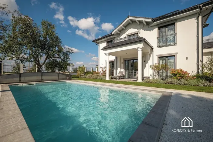 Prodej rodinného domu, Přezletice, Čakovická, 405 m2