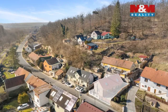 Prodej rodinného domu, Zvoleněves, 94 m2