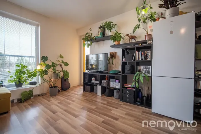 Pronájem bytu 2+kk, Praha - Uhříněves, Oty Bubeníčka, 47 m2