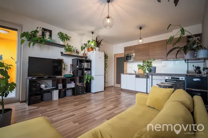 Pronájem bytu 2+kk, Praha - Uhříněves, Oty Bubeníčka, 47 m2