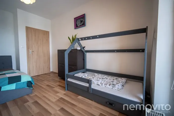 Pronájem bytu 2+kk, Praha - Uhříněves, Oty Bubeníčka, 47 m2