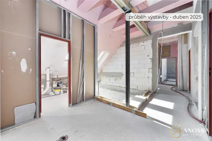 Pronájem ordinace, Praha - Vinoř, Mladoboleslavská, 97 m2