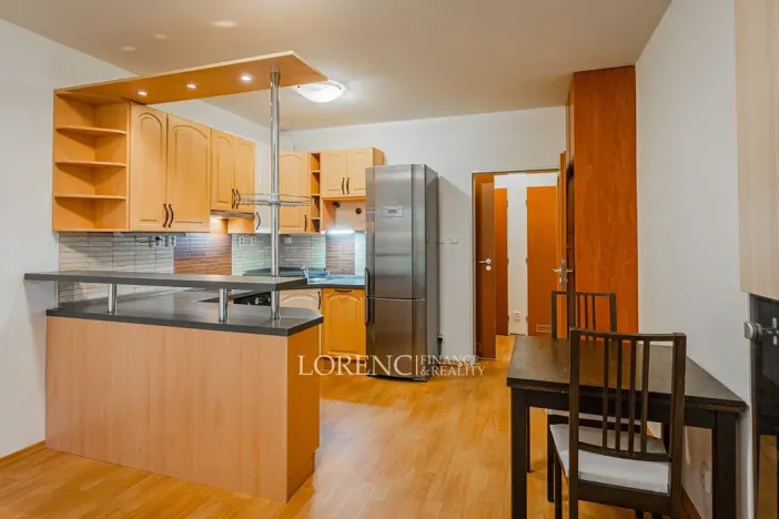 Prodej bytu 2+kk, Praha - Kbely, Herlíkovická, 50 m2