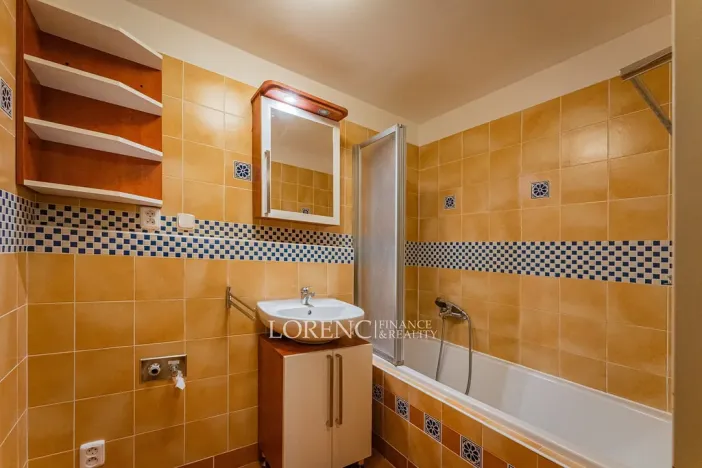 Prodej bytu 2+kk, Praha - Kbely, Herlíkovická, 50 m2