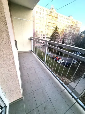 Pronájem bytu 3+1, Pardubice, Bělehradská, 60 m2