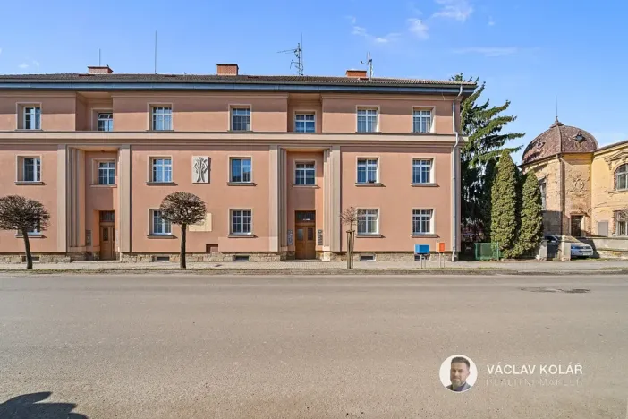 Prodej bytu 2+kk, Hořice, Husova, 43 m2