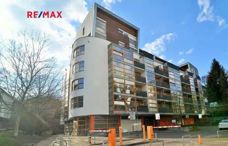 Prodej bytu 1+kk, Praha - Smíchov, Tomkova, 34 m2