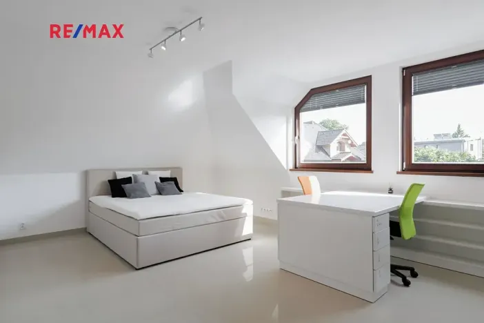 Prodej rodinného domu, Říčany, Tulipánová, 260 m2