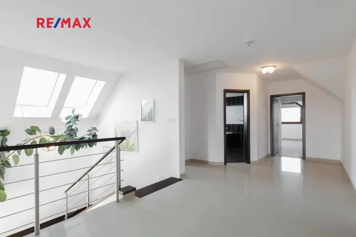 Prodej rodinného domu, Říčany, Tulipánová, 260 m2