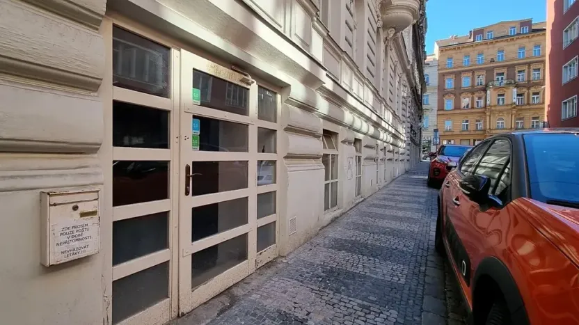 Dražba obchodního prostoru, Praha - Nové Město, Příčná, 70 m2
