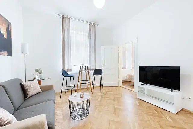 Pronájem bytu 2+kk, Praha - Vinohrady, Vinohradská, 35 m2