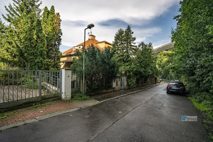 Prodej rodinného domu, Praha - Hlubočepy, Švábova, 320 m2