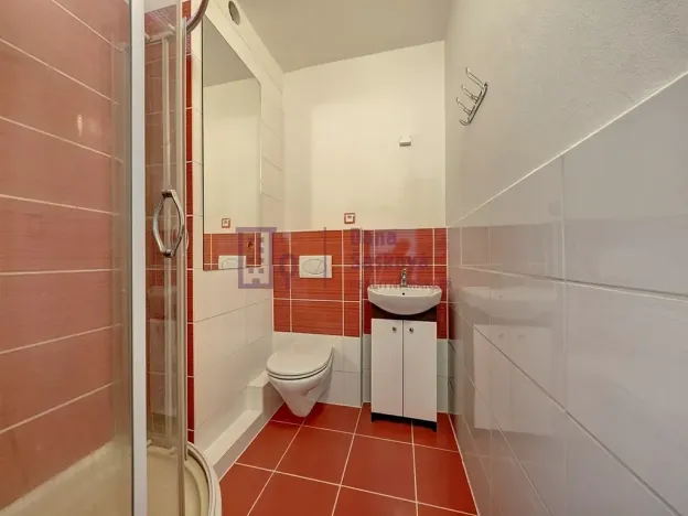 Pronájem bytu 1+kk, Jindřichův Hradec, sídliště U Nádraží, 25 m2