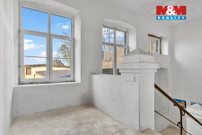 Pronájem výrobních prostor, Višňová - Poustka, 884 m2