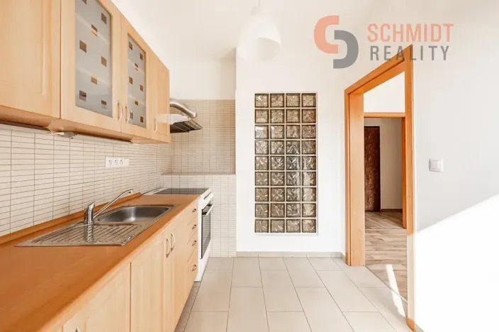 Prodej bytu 2+1, Břeclav, Na Valtické, 44 m2