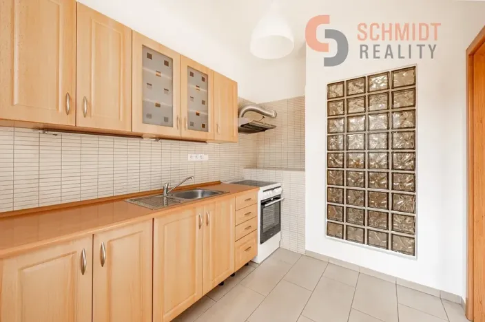 Prodej bytu 2+1, Břeclav, Na Valtické, 44 m2