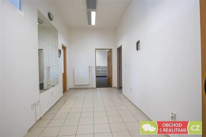 Prodej komerční, Chrudim - Chrudim IV, Lupáčova, 612 m2