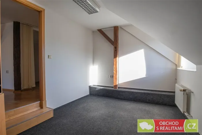 Prodej komerční, Chrudim - Chrudim IV, Lupáčova, 612 m2