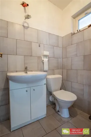 Pronájem skladu, Praha, Broumarská, 48 m2