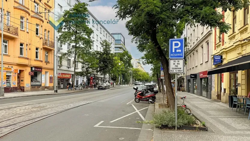 Pronájem kanceláře, Praha - Holešovice, Dělnická, 44 m2