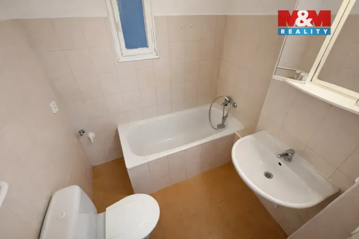 Pronájem bytu 1+kk, Praha - Vršovice, Ruská, 35 m2