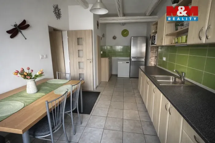 Prodej rodinného domu, Postoloprty - Levonice, 190 m2